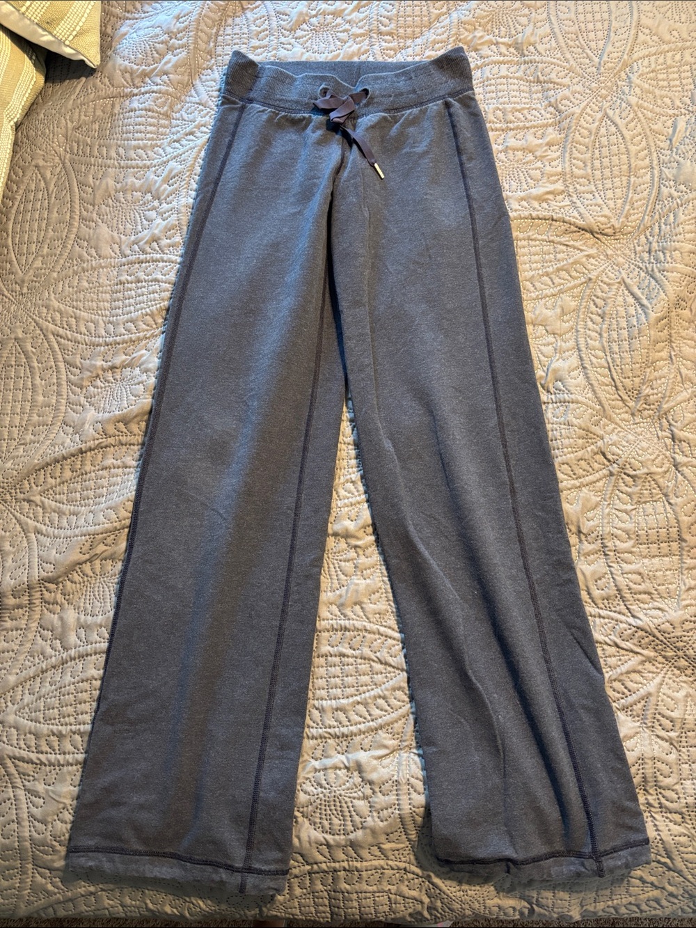 Lululemon sweatpants